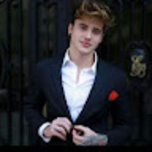 Meet your Posher, Hasnain